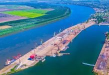 Ukraine restores Danube ports