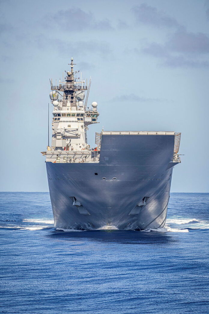 Article 4 HMAS Canberra
