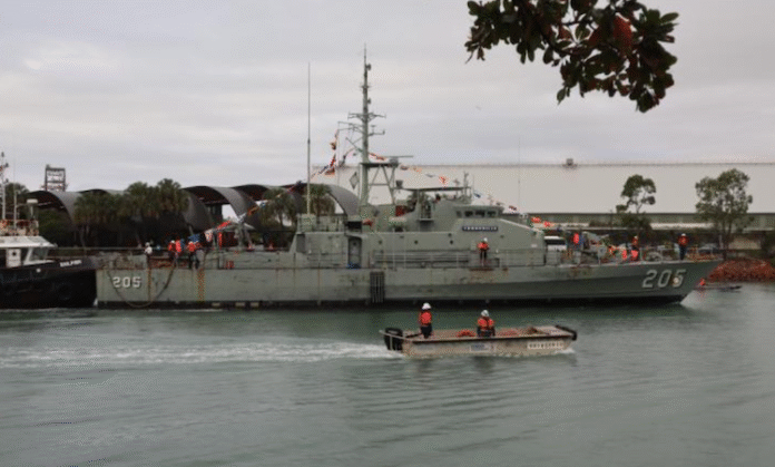 Article 4 The former HMAS Townsville source RAN