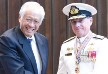Chief of Navy receives Singaporean award
