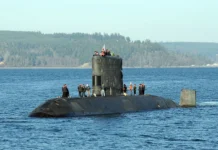 Canada active on submarine replacement