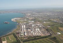 Australia loses another oil refinery