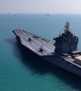 Iran: US gets into position