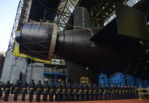 Big Russian N-sub begins sea trials