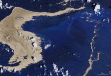 Pumice gums up US expeditionary ship