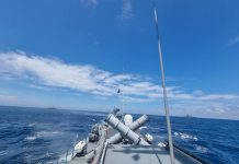 RAN & Singapore Navy conduct passage exercise