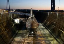 Dismantling a nuclear-powered submarine