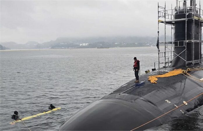 U.S._Navy_USS_Delaware_achieves_first_submarine_torpedo_tube_launch_and_recovery_of_unmanned_underwater_vehicle_Exclusive_1920_001-680ac25e