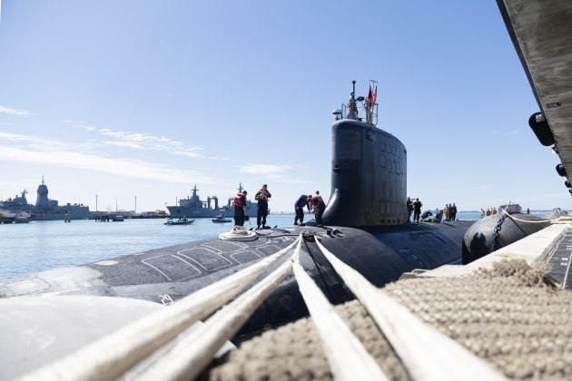 US subs in WA