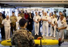Uncrewed vessels through torpedo tubes