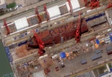 China’s drone submarine mothership
