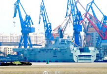 Chinese large amphibious ship commissioned