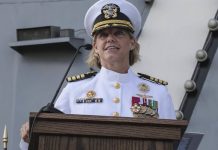 First female US N-carrier commander