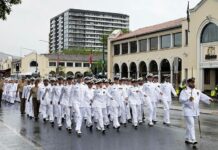 HMAS Canberra leads Freedom of City parade