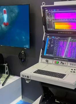 Towed sonar changes submarine hunting