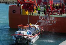 Submariners at risk, veteran diver warns