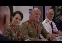 Subs hole: Australia should stop digging