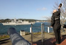 HMNZS Te Kaha on way home